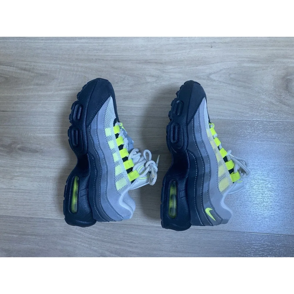 Nike Air Max 95 OG 2020 Black/Neon Yellow-LT Graphite CZ0948-001 Kids 12.5C‎